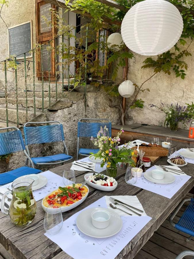 Rifugio Uschione Guest House Chiavenna Exterior photo